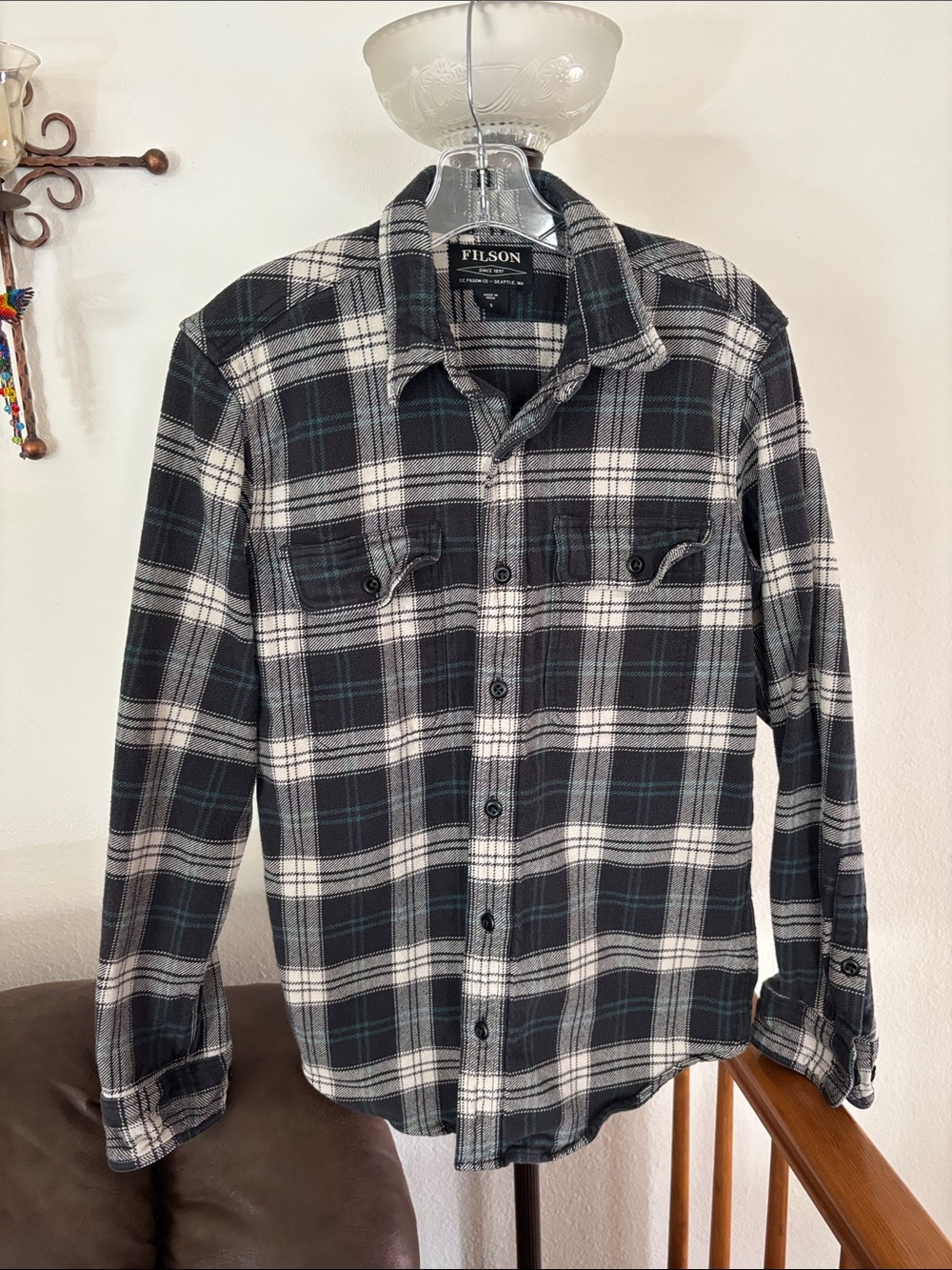 Filson heavy duty long sleeve shirt